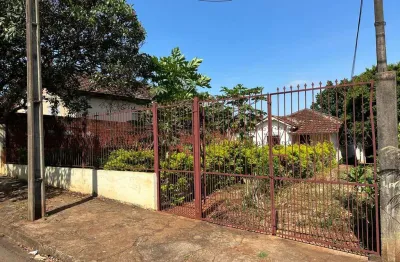 Terreno com casa de madeira à venda, vila matarazzo, londrina, pr
