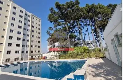 Oportunidade, apartamento térreo em condomínio clube, por apenas, 240 mil.