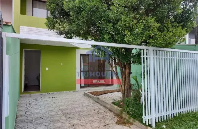 Incrível sobrado em condomínio fechado à venda no boqueirão com 3 dormitórios, 2 banheiros e uma va