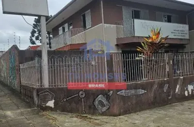 Excelente sobrado residencial com papelaria junto a mais de 30 anos, no bairro boqueirão ao lado do