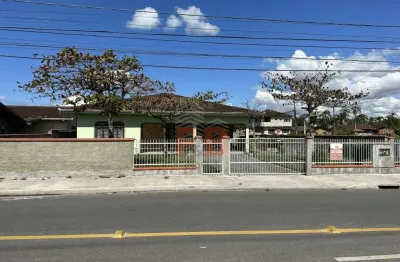 Casa no aventureiro com 3 quartos para locação, 120 m²