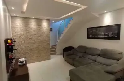 Sobrado para Venda em Santo André, Jardim Irene, 3 dormitórios, 1 suíte, 2 banheiros, 2 vagas