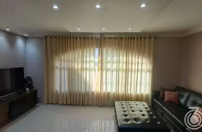 Sobrado para Venda em São Caetano do Sul, Santa Maria, 2 dormitórios, 1 suíte, 3 banheiros, 3 vagas