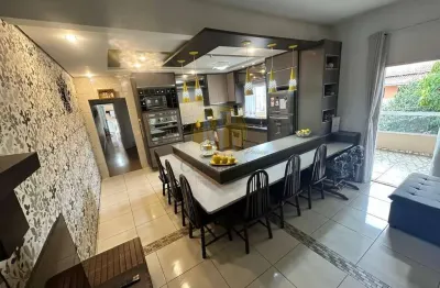 Casa com 7 quartos à venda na Avenida José César de Souza, Jardim Terras do Sul, São José dos Campos