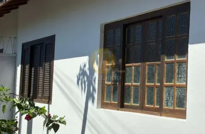 Casa a venda com 2 dormitórios - lado praia - caraguatatuba - sp