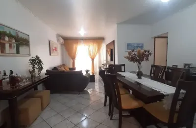 Seu novo lar a poucos passos da praia do bom abrigo! excelente apartamento