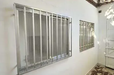 Kitnet / stúdio para alugar na rua comendador siqueira, pechincha, rio de janeiro, 40 m2 por r$ 1.050