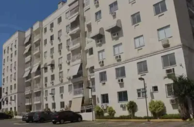 Apartamento com 2 quartos para alugar na rua oswaldo lussac, pechincha, rio de janeiro, 55 m2 por r$ 1.300