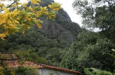 Casa em condomínio fechado com 3 quartos à venda na caminho do leopoldo, camorim, rio de janeiro, 260 m2 por r$ 1.700.000