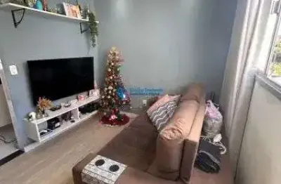 More ou invista em coqueiral – 2 quartos, reformado e ótima localização!!