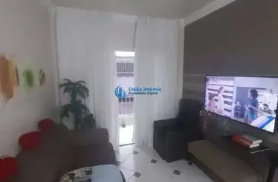 Apartamento em itapuã: 2 qtos, 1° andar, 79m², sol da manhã e pertinho de tudo!!