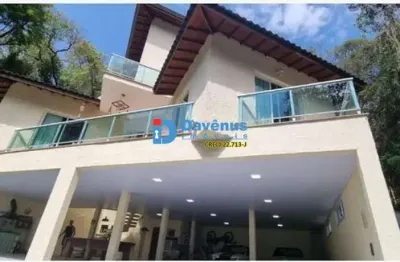 Casa com 4 quartos à venda no Centro, Mairiporã 