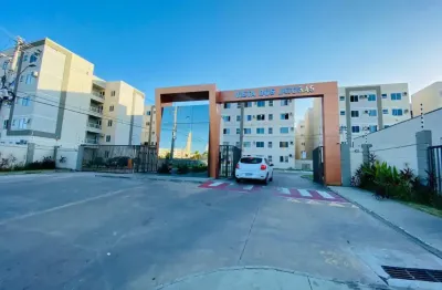 Aluga-se apartamento com 2 quartos e 43m² bem distribuídos