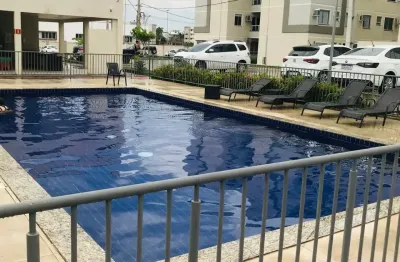 Aluga-se apartamento com 2 quartos e 43m² bem distribuídos