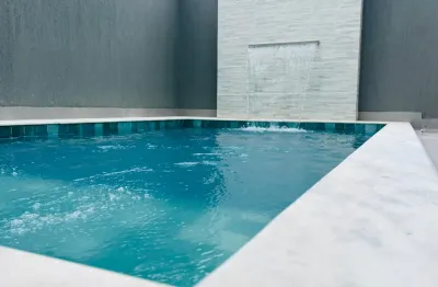 Vende casa térrea com 3 suítes, piscina - vivenda das marinas