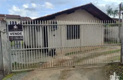 Casa para venda em joinville, iririú, 3 dormitórios, 1 banheiro, 1 vaga