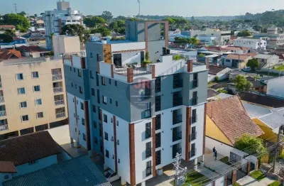 Apartamento com dois quartos sendo uma suíte, novo no santa quitéria