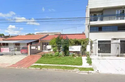 Casa térrea na melhor localização do sítio cercado, 3 quartos e ótimo espaço gourmet