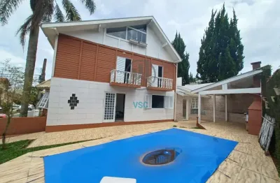 Sobrado em condomínio com 4 suítes sendo uma suíte no térreo 4 vagas com piscina privativa a venda no são braz