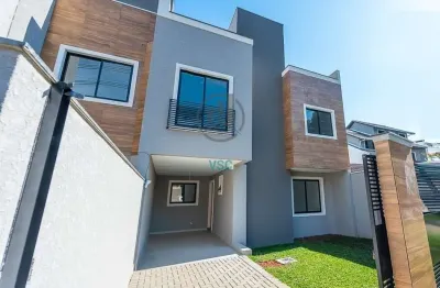 Sobrado frente para rua no com terraço a 500 metros do parque tanguá
