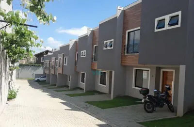Sobrado a venda em condomínio a 500 metros do parque tanguá