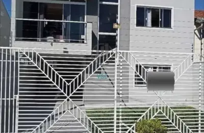Sobrado frente para rua à venda no bairro campo comprido em curitiba