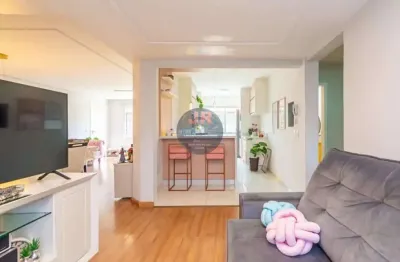 Apartamento térreo no capão raso, 03 quartos, sendo uma suíte com closet