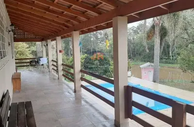 Chácara com piscina a venda em tijucas do sul divisa com são josé dos pinhais