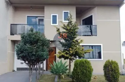 Sobrado triplex 2 quartos à venda no bairro umbará.