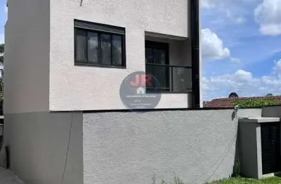 Sobrados frente para rua à venda no bairro tingui em curitiba