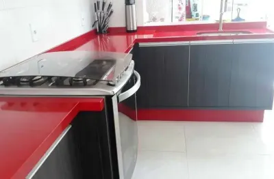 Sobrado em condomínio  4 quartos 2 suítes a venda no bairro alto