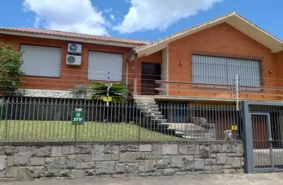 Casa com 3 quartos à venda na rua azambuja fortuna, 342, fião, são leopoldo por r$ 850.000
