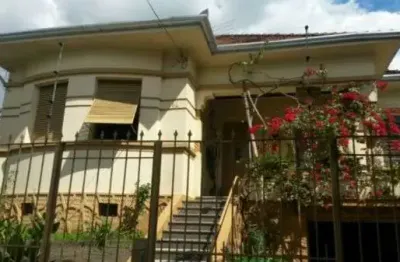 Casa com 4 quartos à venda na rua ernesto muzell, 104, centro, são leopoldo por r$ 600.000