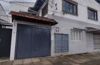 Casa com 3 quartos para alugar no Centro, São Leopoldo , 107 m2 por R$ 1.700