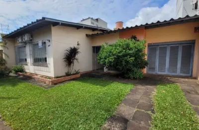 Casa com 4 quartos à venda na rua andré rebouças, 101, centro, são leopoldo por r$ 960.000