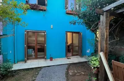 Casa com 3 quartos à venda na otaviano silveira, 442, centro, sapucaia do sul por r$ 490.000