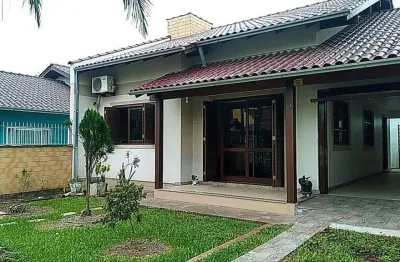 Casa com 3 quartos à venda na rua diogo feijó, 97, getúlio vargas, sapucaia do sul por r$ 650.000