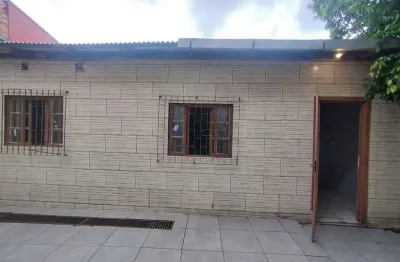 Casa com 2 quartos para alugar no Jardim Planalto, Esteio , 90 m2 por R$ 1.320