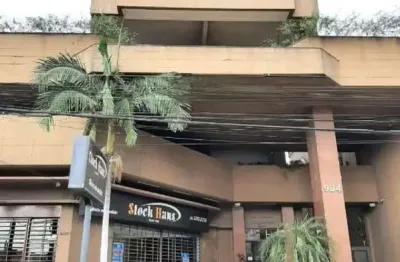 Sala comercial à venda na avenida benjamin constant, 904, são joão, porto alegre por r$ 424.000