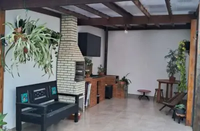 Casa com 2 quartos à venda na rua porto mauá, 492, vargas, sapucaia do sul por r$ 510.000