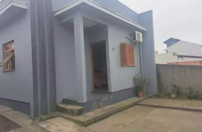 Casa com 3 quartos à venda na rua ivan moraes lemos, 37, colonial, sapucaia do sul por r$ 400.000