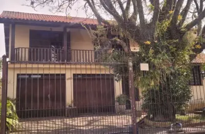 Casa com 4 quartos à venda na avenida lúcio bittencourt, 1555, centro, sapucaia do sul por r$ 650.000