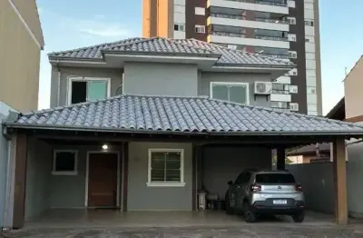 Casa com 4 quartos à venda na santo antônio, 178, centro, esteio por r$ 1.380.000