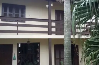 Casa com 4 quartos à venda na rua almirante tamandaré, 35, são josé, sapucaia do sul por r$ 495.000