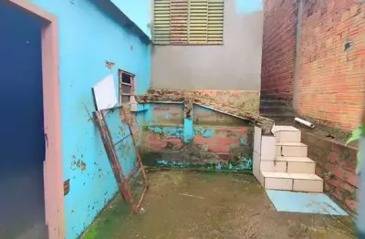 Casa com 2 quartos para alugar no vargas, sapucaia do sul , 58 m2 por r$ 700