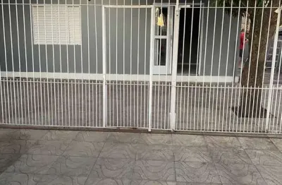 Casa com 3 quartos para alugar no três portos, sapucaia do sul  por r$ 2.780