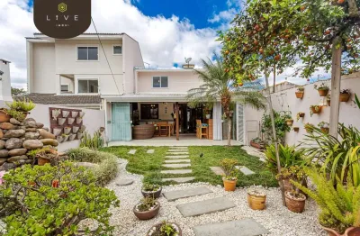 Casa com 3 quartos à venda na rua professor leonel moro, 311, xaxim, curitiba, 194 m2 por r$ 850.000