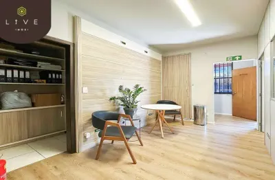 Casa comercial com 5 salas à venda na Rua Piauí, 1761, Guaíra, Curitiba, 260 m2 por R$ 880.000