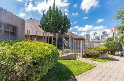 Casa com 4 quartos à venda na rua fernando simas, 001010, mercês, curitiba por r$ 4.500.000