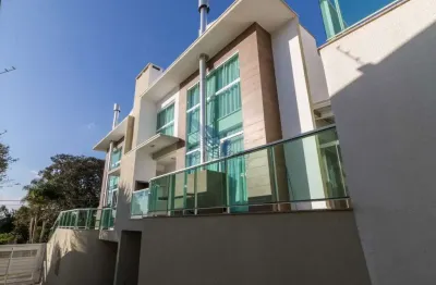 Casa com 3 quartos para alugar na Rua Pedro Racoski, 397, Pilarzinho, Curitiba, 173 m2 por R$ 4.600